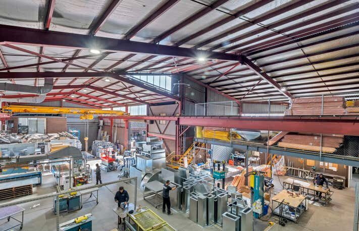 Manufacturing plant